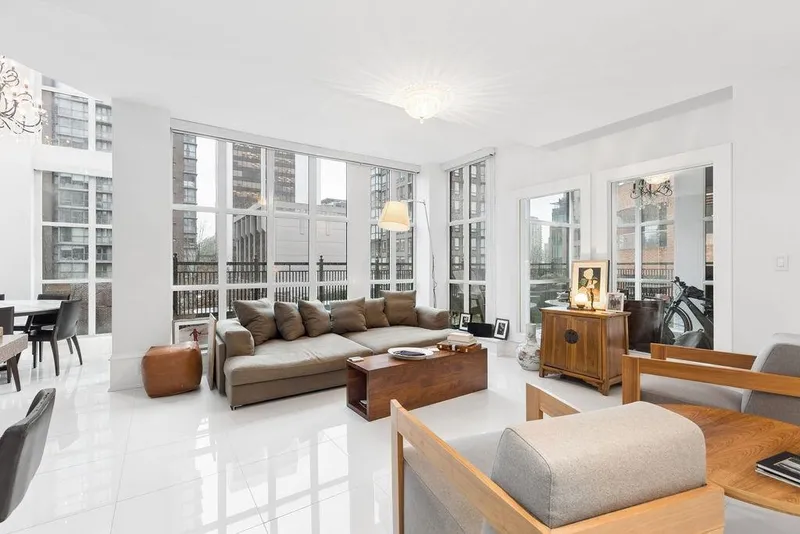 PH2 1102 HORNBY STREET - photo 3 of 25