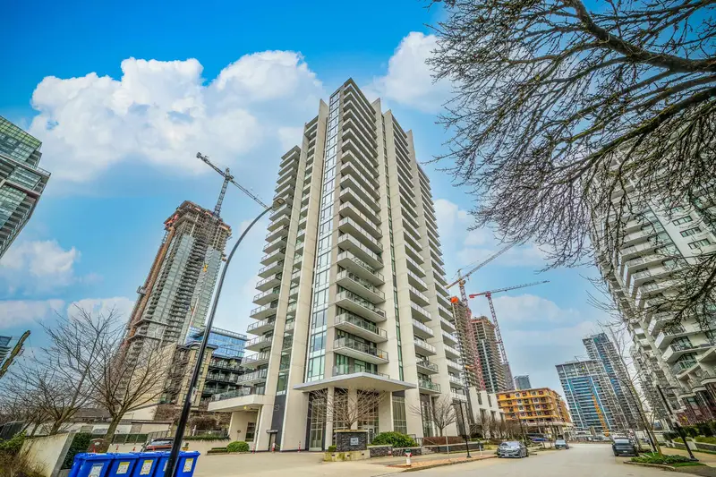 601 4465 JUNEAU STREET - photo 1 of 25