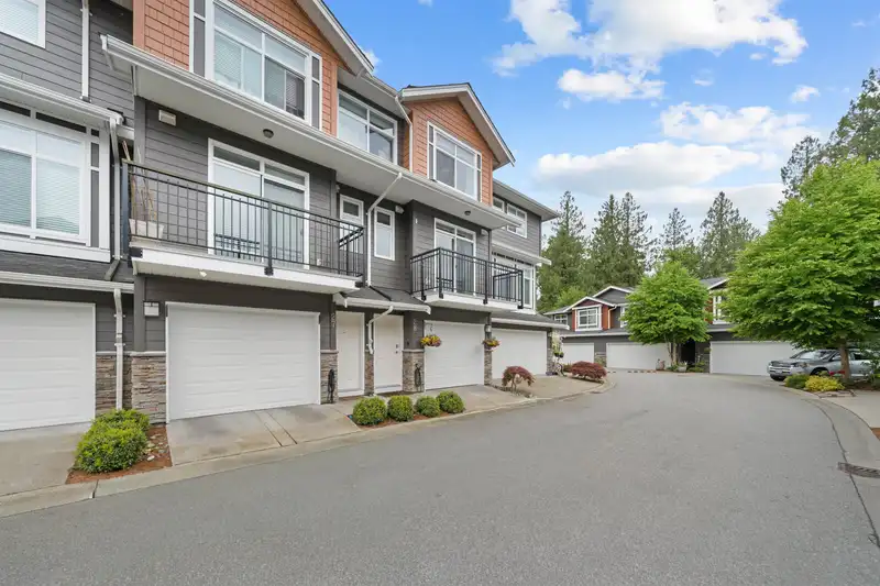 28 11461 236TH STREET - photo 2 of 40