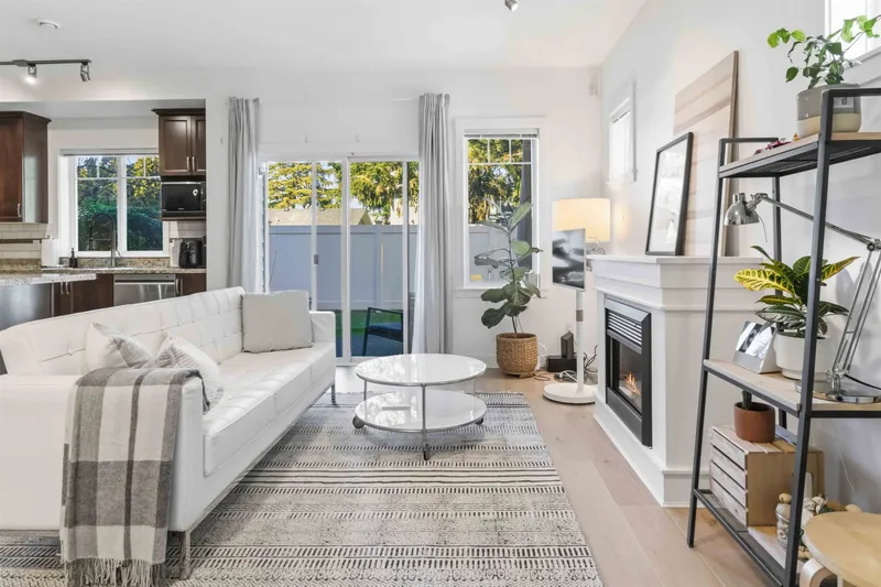 18 11393 STEVESTON HIGHWAY - photo 3 of 25