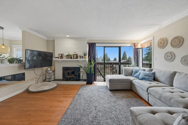 10316 JOHNSON WYND - photo 4 of 25