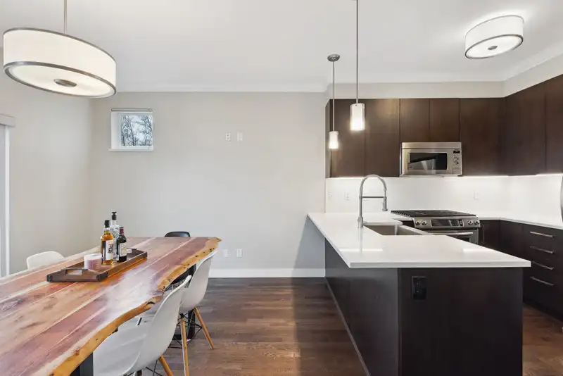 1107 8485 NEW HAVEN CLOSE - photo 2 of 38