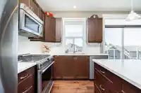 6069 163B STREET - thumbnail 9