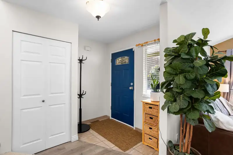 2983 WALTON AVENUE - photo 4 of 26