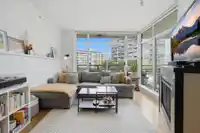 512 298 E 11TH AVENUE - thumbnail 12