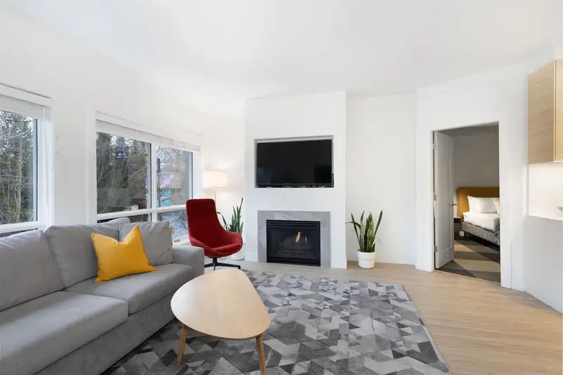 207 4365 NORTHLANDS BOULEVARD - photo 2 of 25