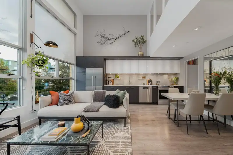 3 2088 W 11TH AVENUE - photo 1 of 19