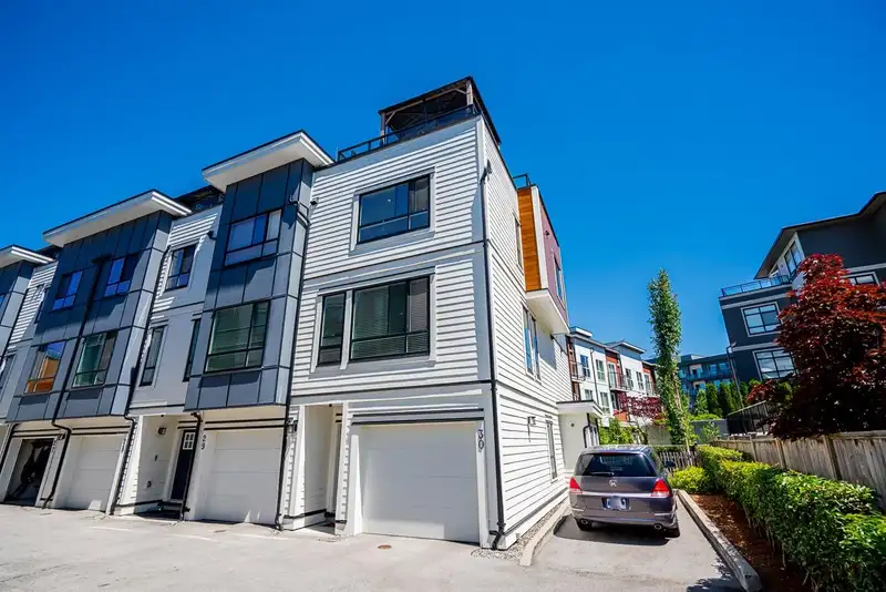 30 5476 BRYDON CRESCENT - photo 1 of 38