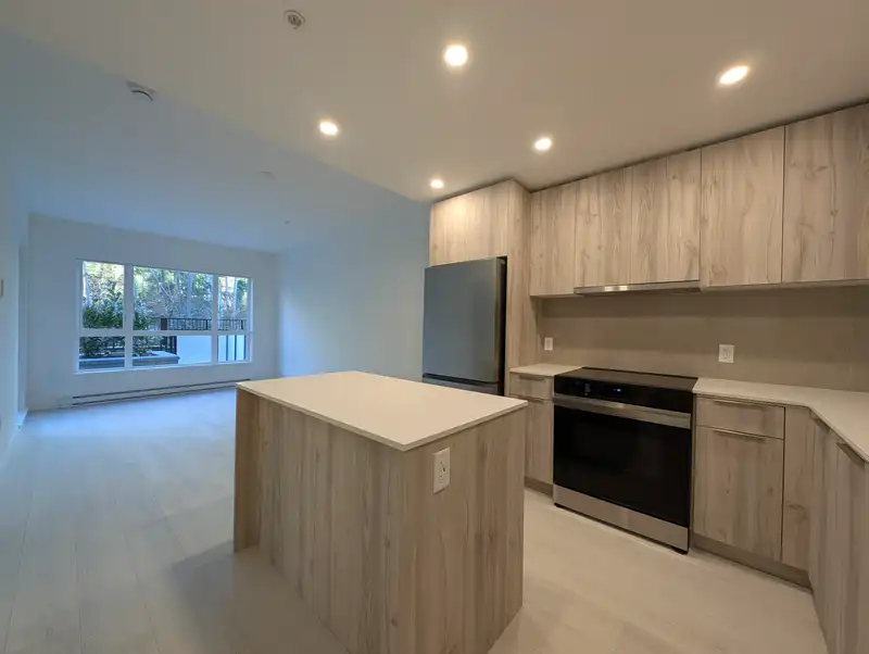 213 3594 MALSUM DRIVE - photo 1 of 28