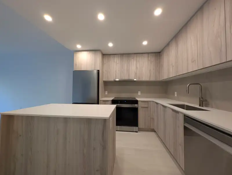 213 3594 MALSUM DRIVE - photo 2 of 28