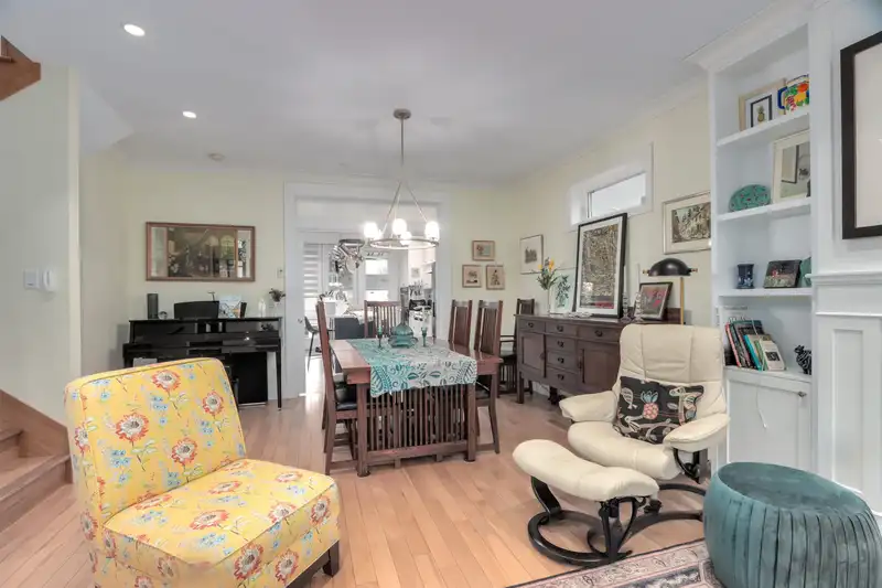 5009 SOMERVILLE STREET - photo 3 of 35