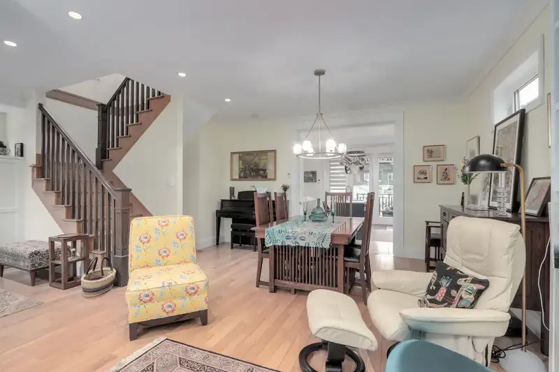 5009 SOMERVILLE STREET - photo 4 of 35