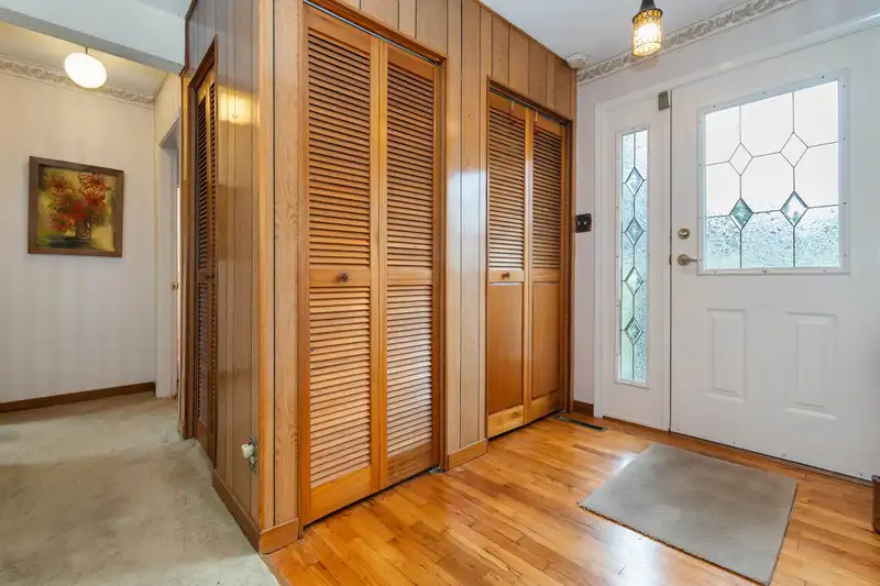 1653 ROSEVALE STREET - photo 4 of 26