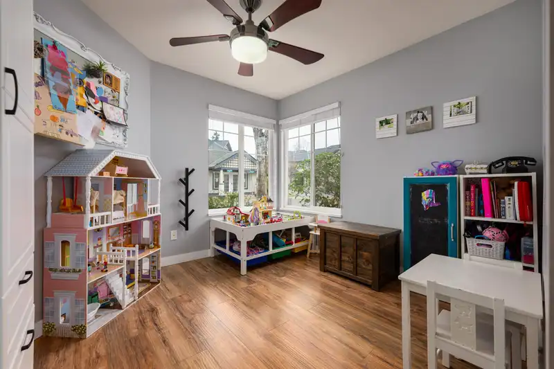 62 8111 160 STREET - photo 3 of 28