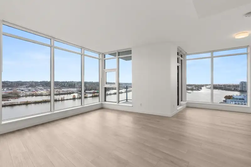 1508 680 QUAYSIDE DRIVE - photo 1 of 27