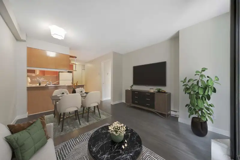 309 1189 HOWE STREET - photo 4 of 27