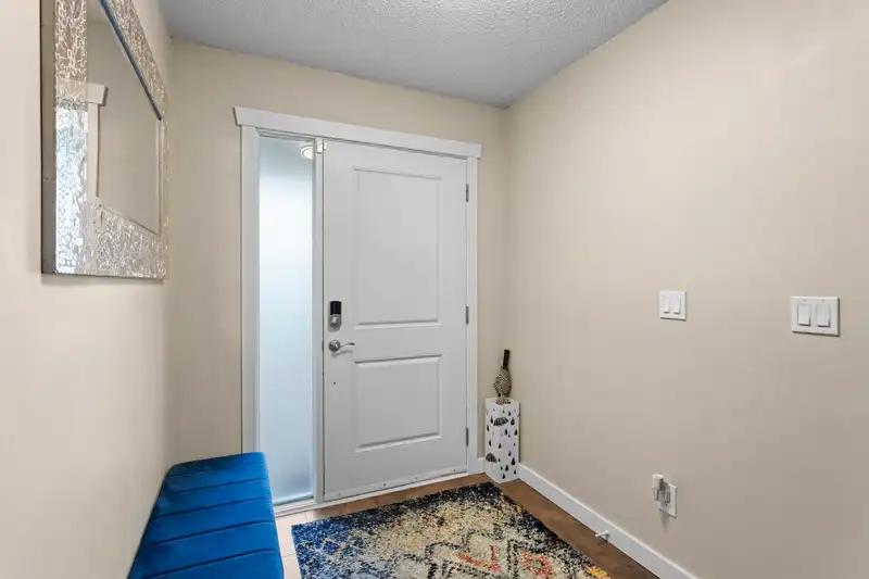 1995 ELIZABETH DRIVE - photo 4 of 40