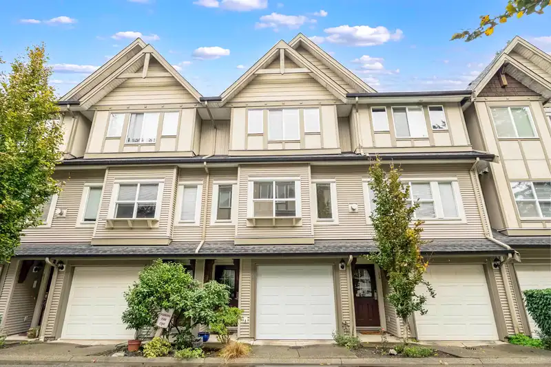 63 8737 161 STREET - photo 1 of 17