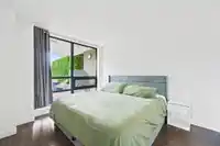 401 1 RENAISSANCE SQUARE - thumbnail 15