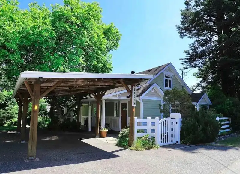 11278 ELTHAM STREET - photo 1 of 39