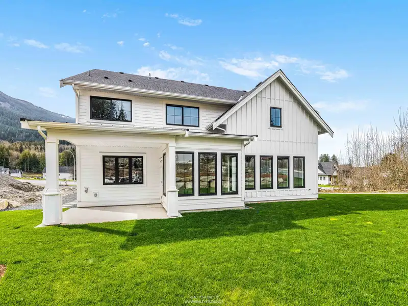 52847 BUNKER ROAD - photo 4 of 40