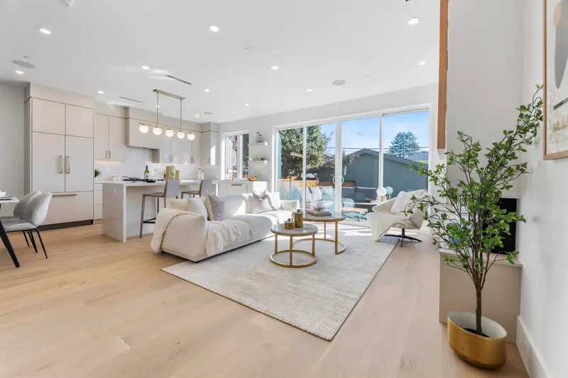 2 2138 W 48TH AVENUE - photo 4 of 21