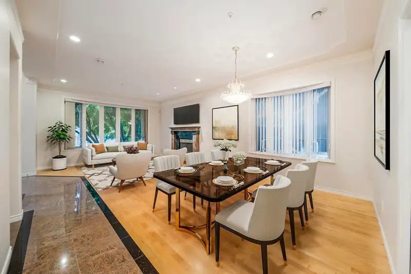 5470 WALES STREET - photo 2 of 40