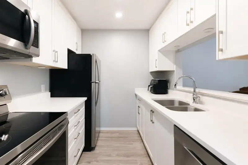 107 2437 WELCHER AVENUE - photo 1 of 18