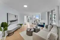 701 1010 BURNABY STREET - thumbnail 1