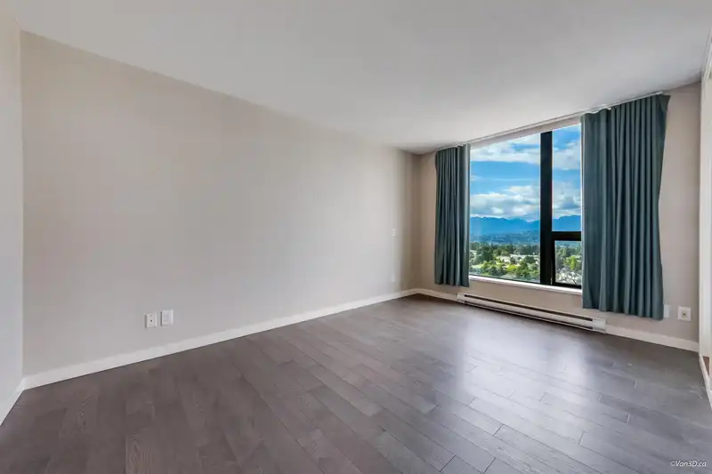 1907 7178 COLLIER STREET - photo 3 of 22