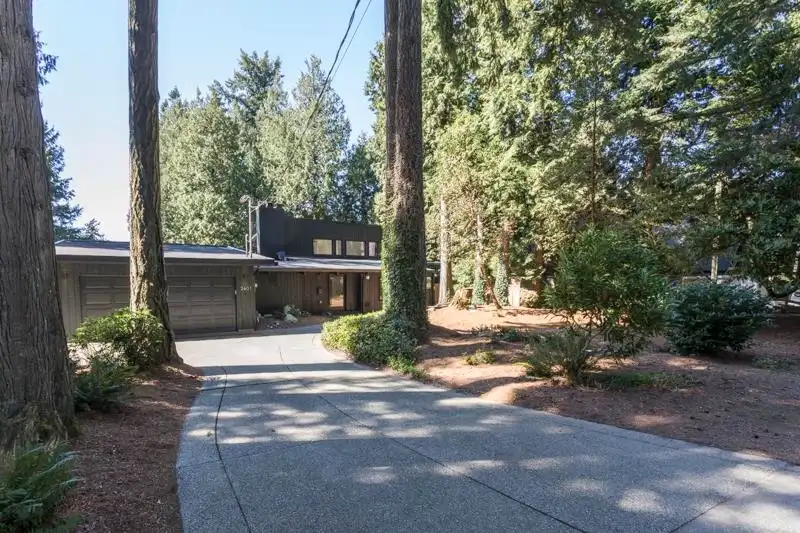 2601 DOGWOOD DRIVE - photo 1 of 39