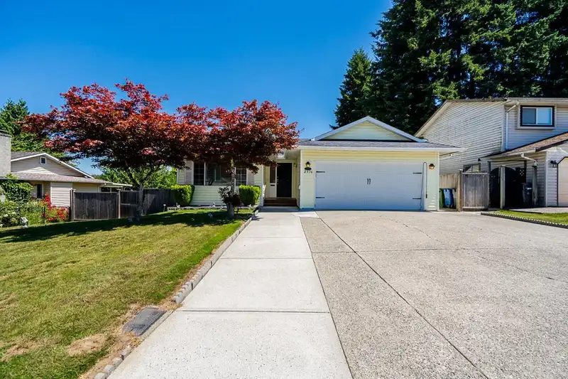 2976 WILLBAND STREET - photo 1 of 39