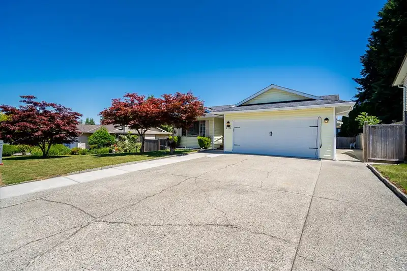 2976 WILLBAND STREET - photo 2 of 39
