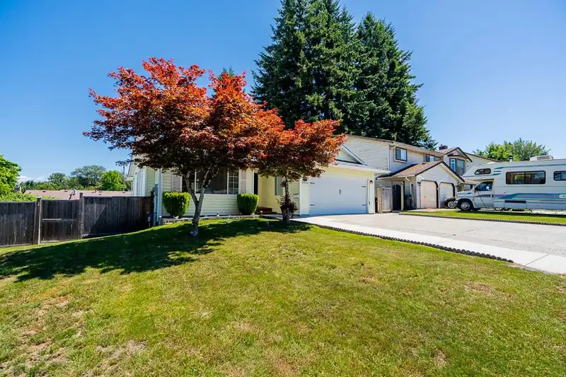2976 WILLBAND STREET - photo 3 of 39