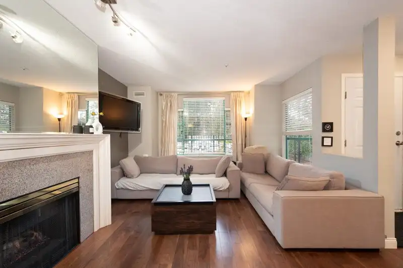 108E 3081 GLEN DRIVE - photo 4 of 28