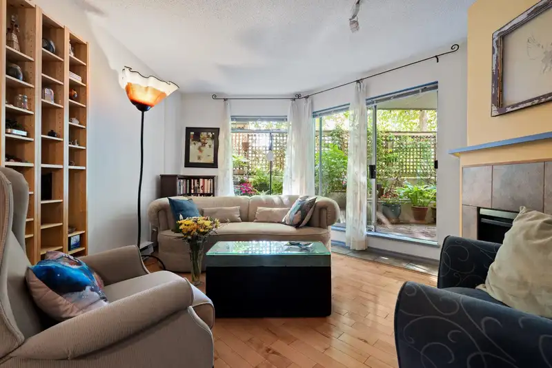 106 1147 NELSON STREET - photo 4 of 40