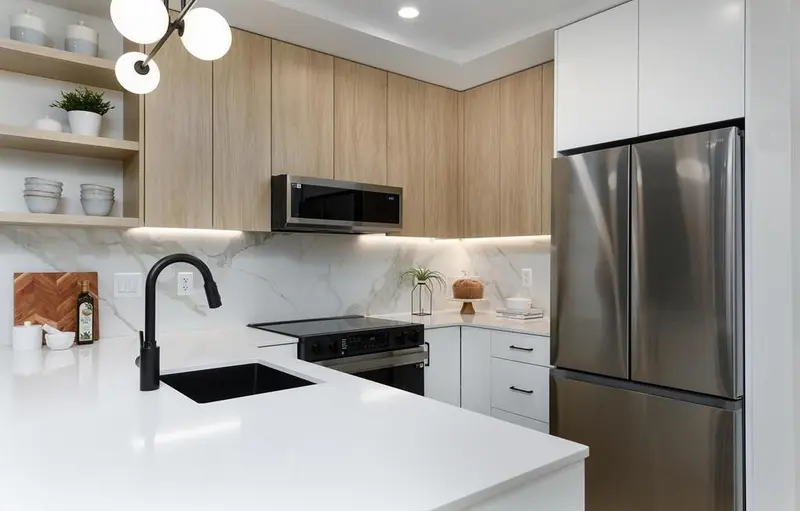 208 33522 COTTAGE LANE - photo 2 of 11