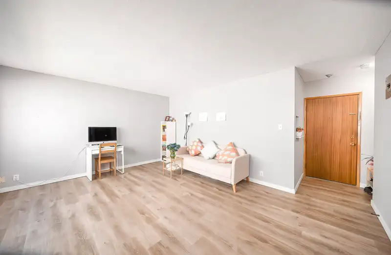 108 8622 SELKIRK STREET - photo 4 of 17
