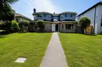 2718 OLIVER CRESCENT - thumbnail 2