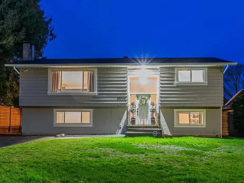 26640 28B AVENUE - photo 1 of 25