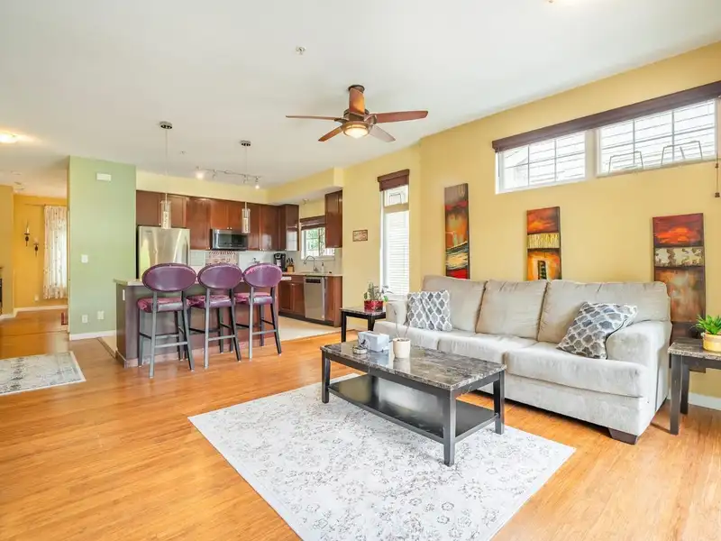 48 245 FRANCIS WAY - photo 3 of 27