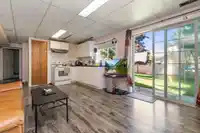 3752 HARWOOD CRESCENT - thumbnail 24