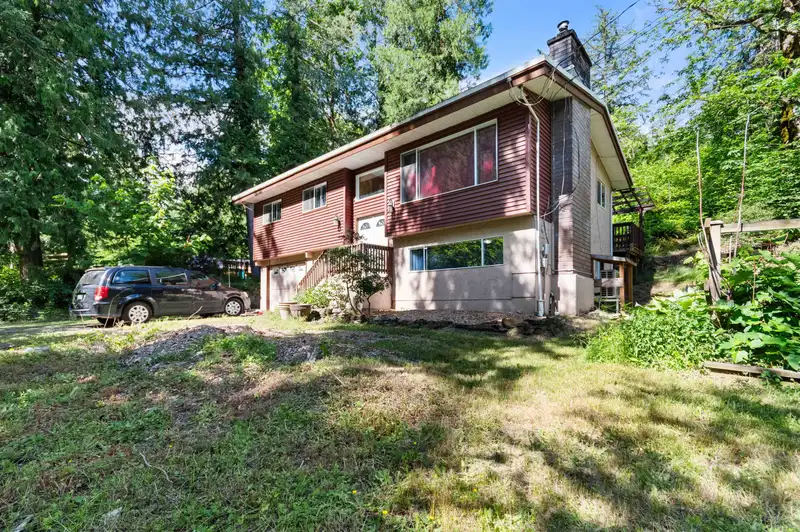 21128 LANDSTROM ROAD - photo 1 of 40