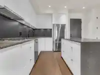 407 83 MOODY STREET - thumbnail 14