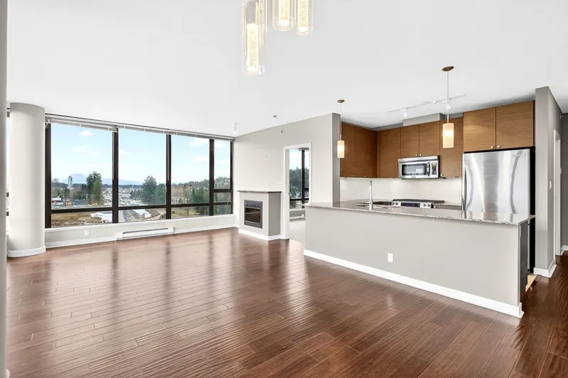 1908 400 CAPILANO ROAD - photo 1 of 25