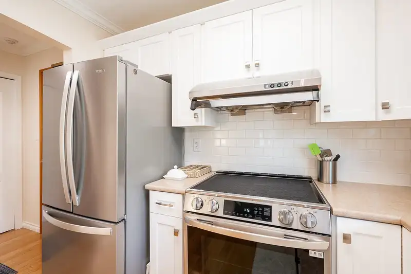411 1220 FIR STREET - photo 4 of 32
