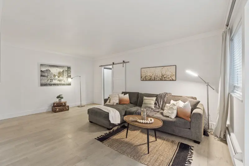 104 1540 E 4TH AVENUE - photo 3 of 25