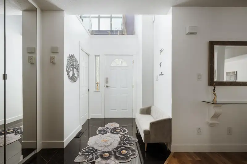 1119 CLERIHUE ROAD - photo 3 of 36
