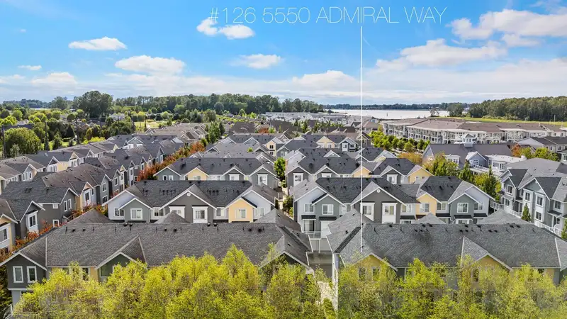 126 5550 ADMIRAL WAY - photo 2 of 39