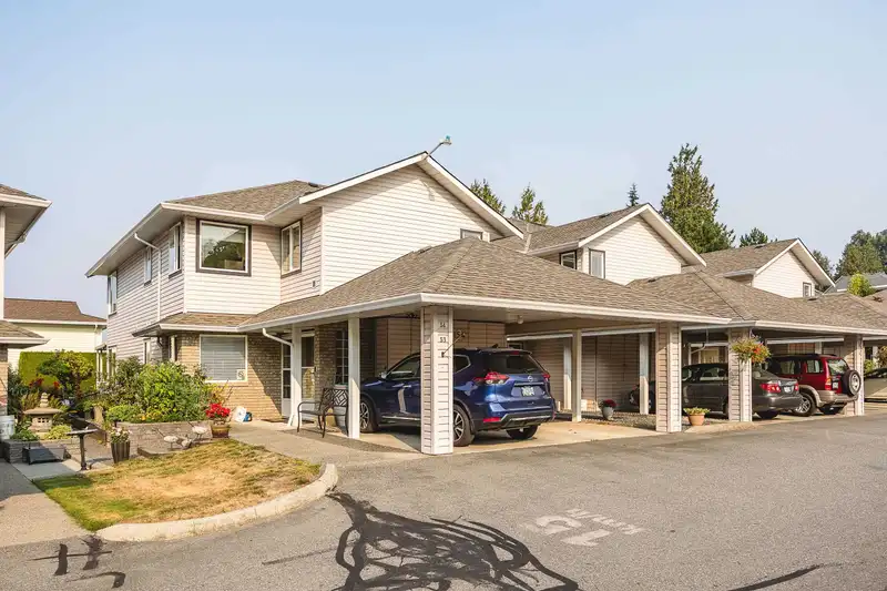 54 15020 66A AVENUE - photo 1 of 40
